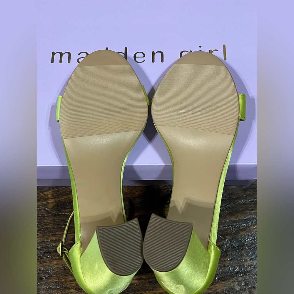 Madden Girl Block Heel Open Toe Dress Heels - Picture 8 of 8